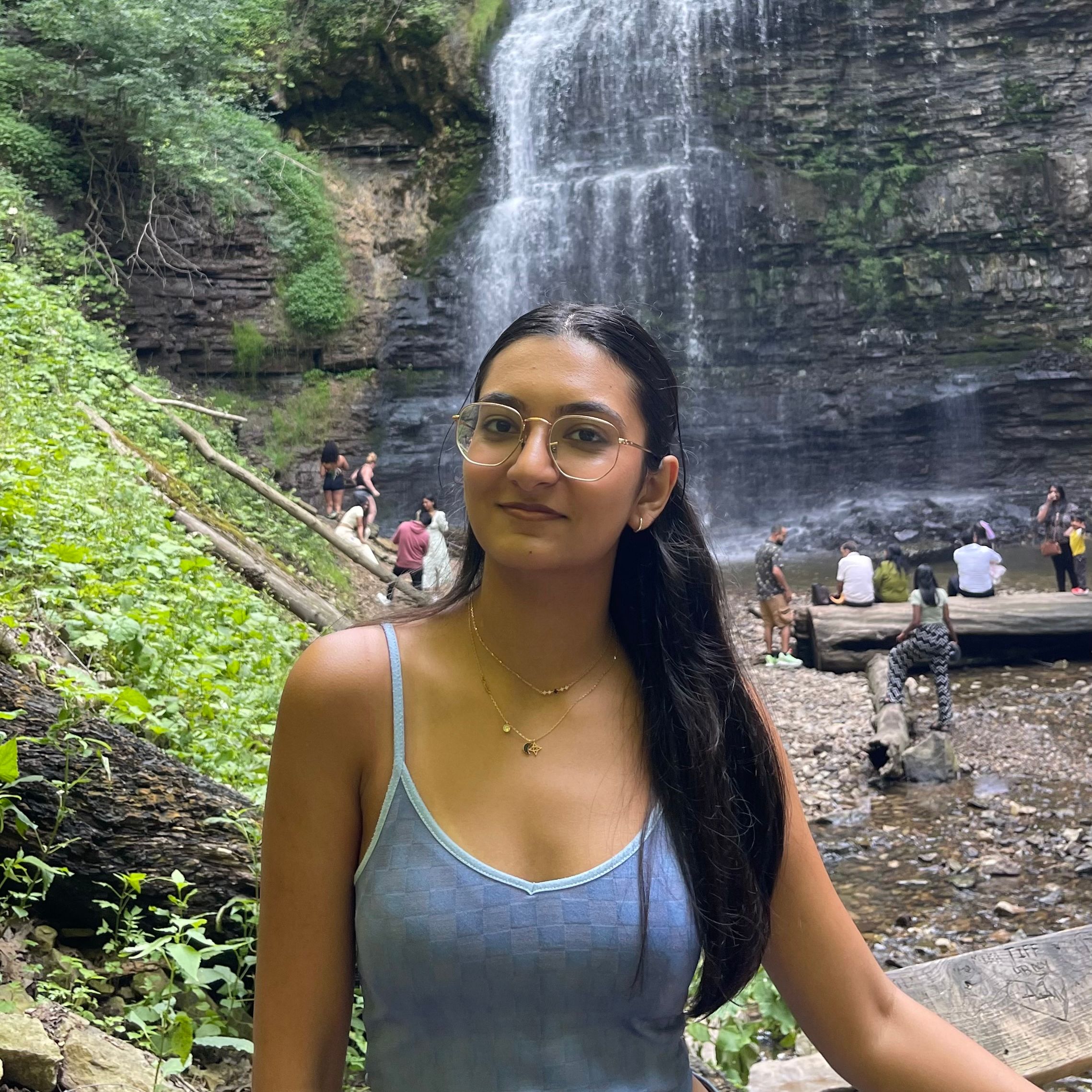 Photo of Arushi Bhatt